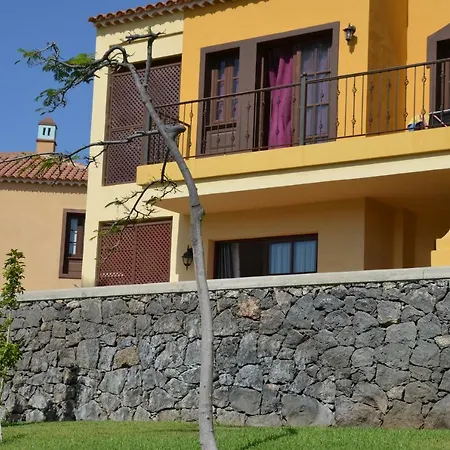 Atlantico 1 Apartment *